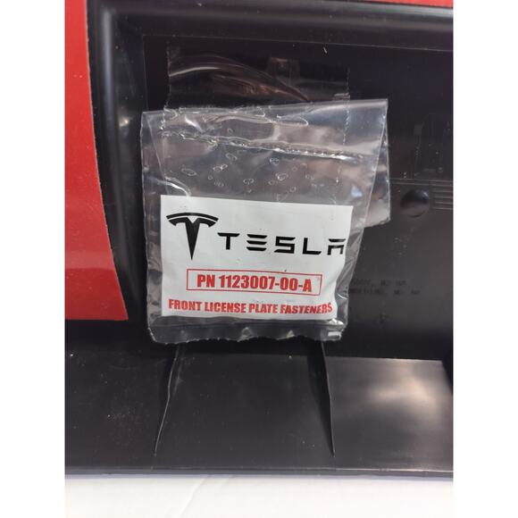 TESLA Model 3 OEM Front License Plate Holder Fastener PN 1123007-00-A Cover - Picture 2 of 8